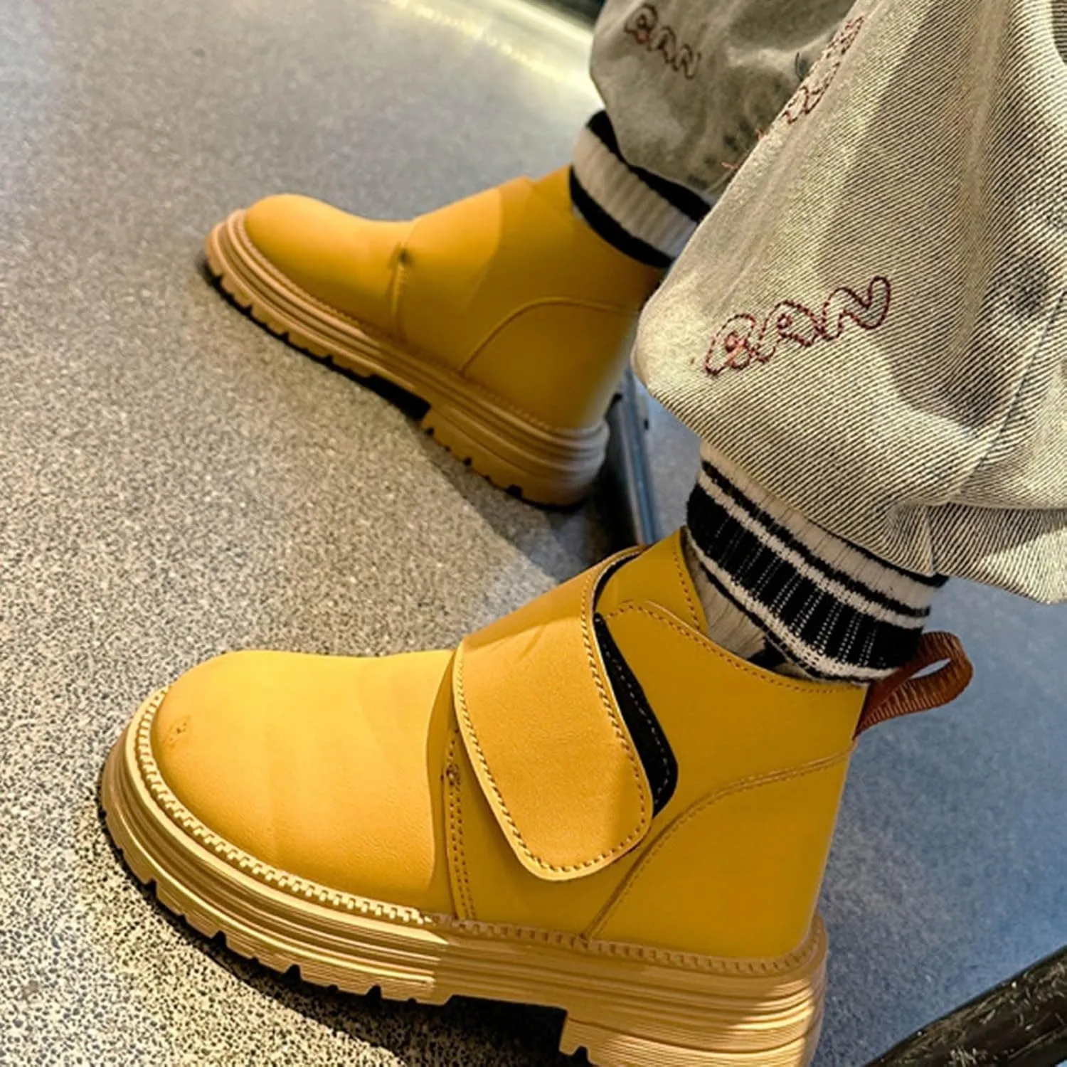Infant Toddler Kids Winter Ankle Flat Snow Boot Classic Water Proof Solid Rubber Sole Winter Boots for Kids Boys 5 Yrs