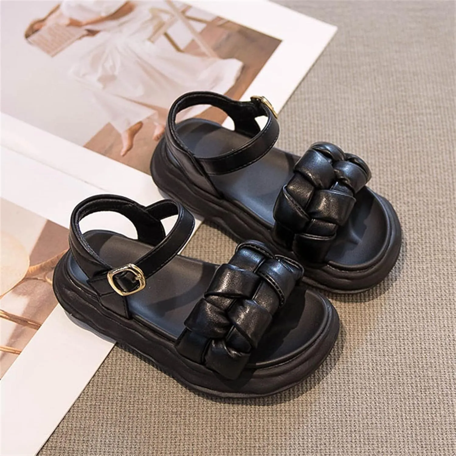 Summer Jelly Sandals for Little Girls Outdoor Soft Rubber Sole Beach Water Shoes with Adjustable Buckle