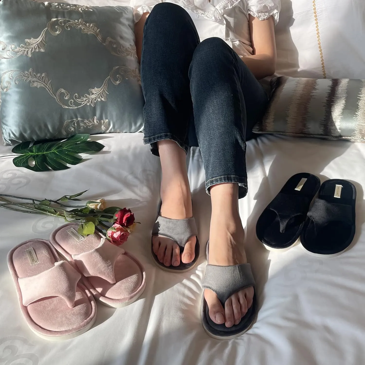 Womens Thong Slippers with Memory Foam for Women Open Toe Slip on